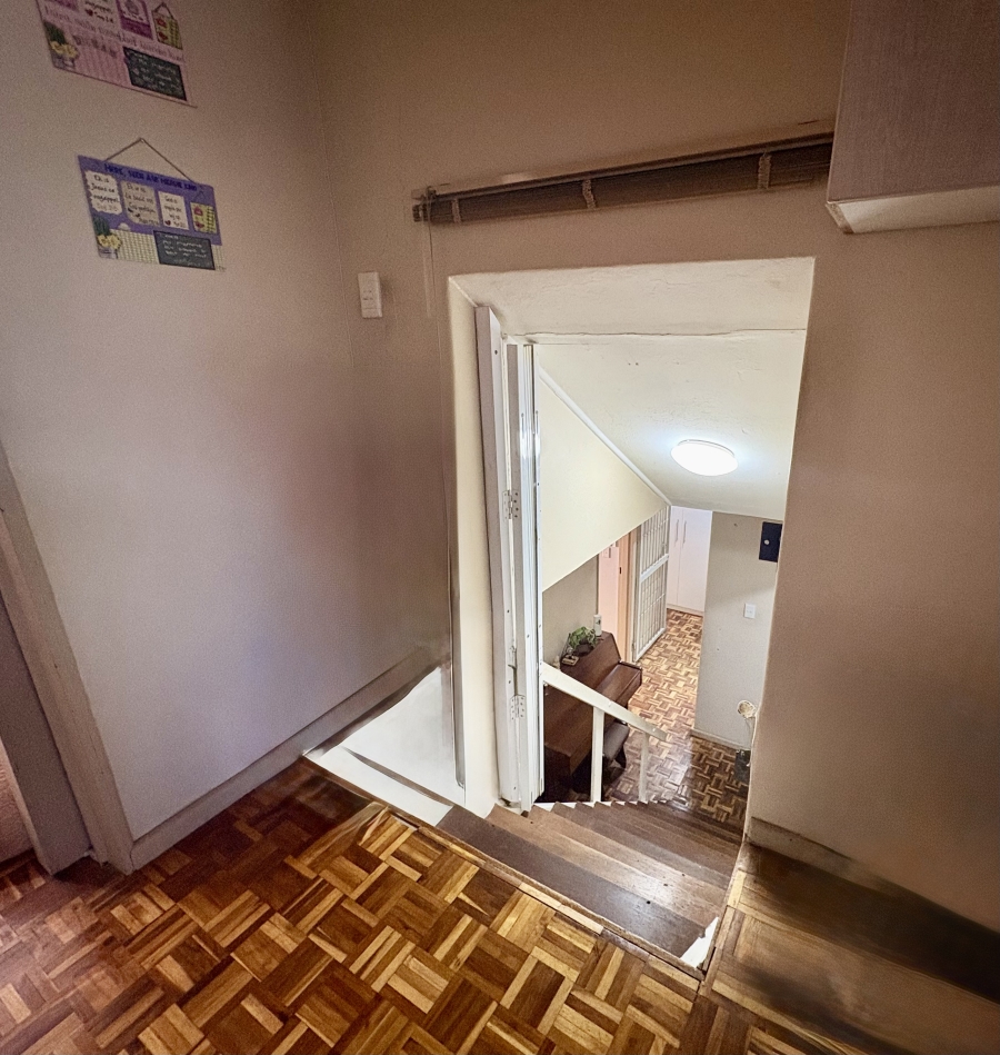 4 Bedroom Property for Sale in Protea Heights Western Cape